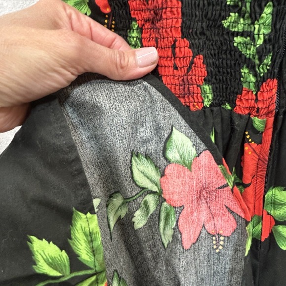 Royal Hawaiian Creations Vintage Black Red Floral Dress MED Sweetheart Neckline - Picture 7 of 14